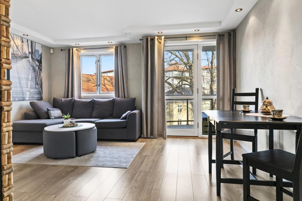 Mitt Hotell Apartments Moss Exteriér fotografie